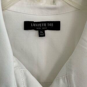 Lafayette 148 New York White Top